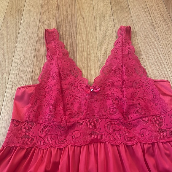 Women’s nightgown - Picture 3 of 5